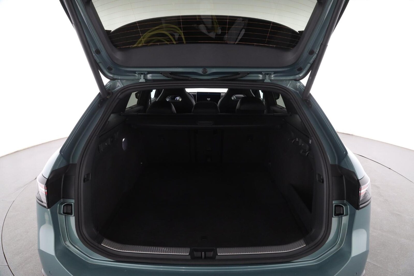 Volkswagen Passat – Bild 10
