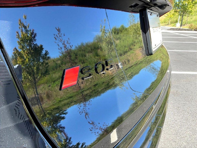 2026 Audi SQ5 Premium Plus - Photo 9