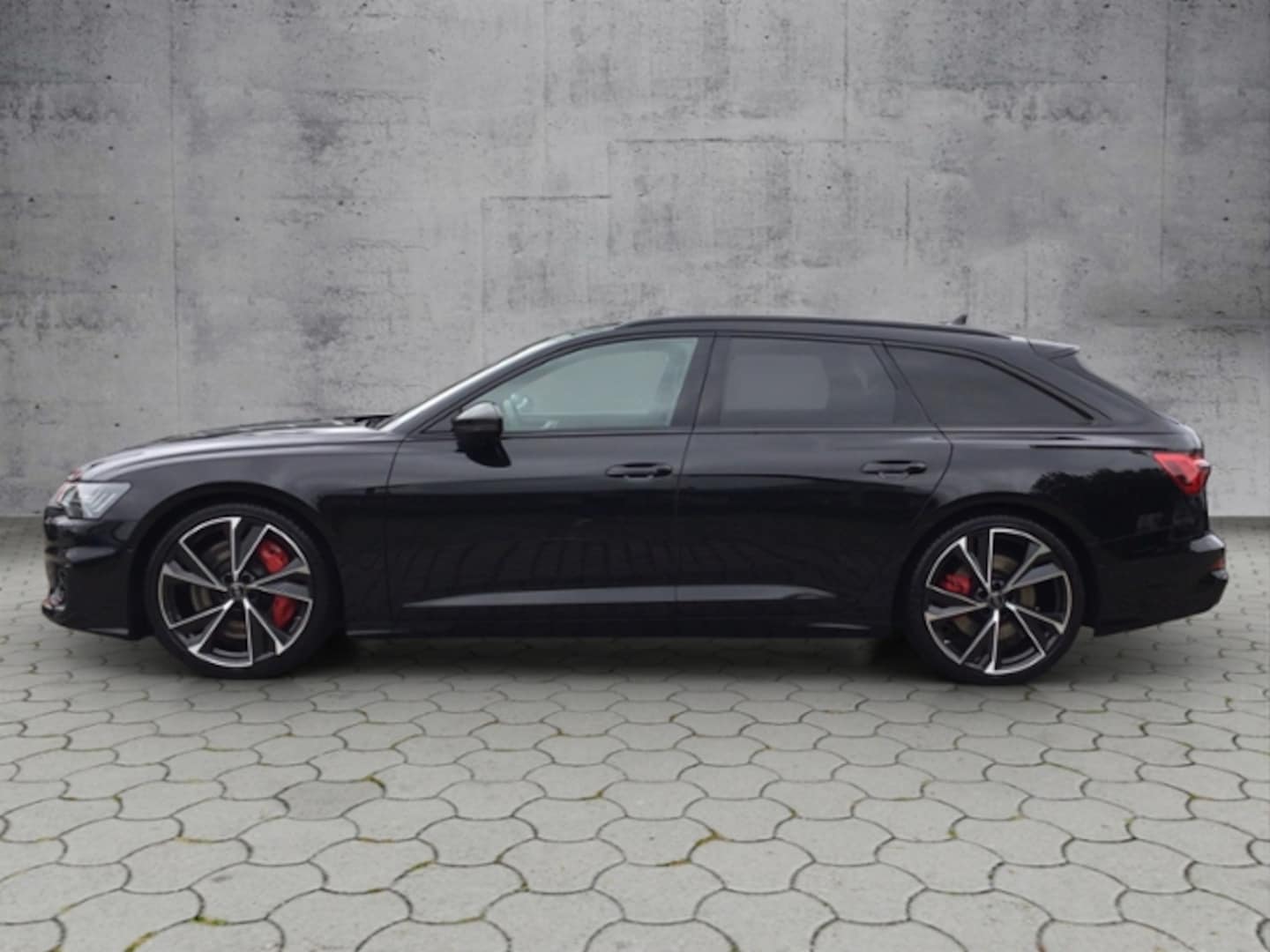 Bild über Audi S6 Avant TDI quattro tiptronic - für weitere Informationen kontaktieren Sie den Audi Partner