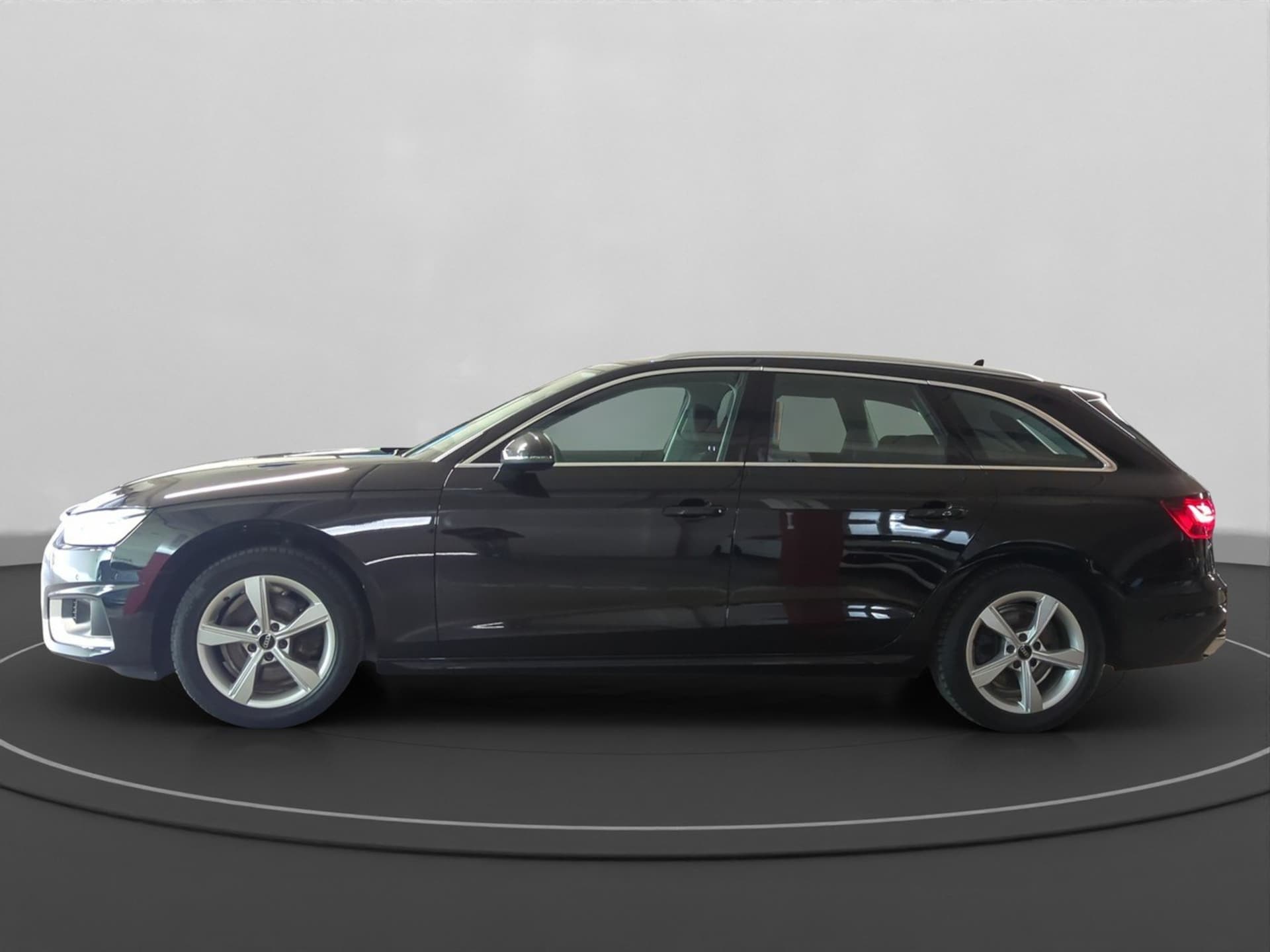 Audi A4 Avant Advanced