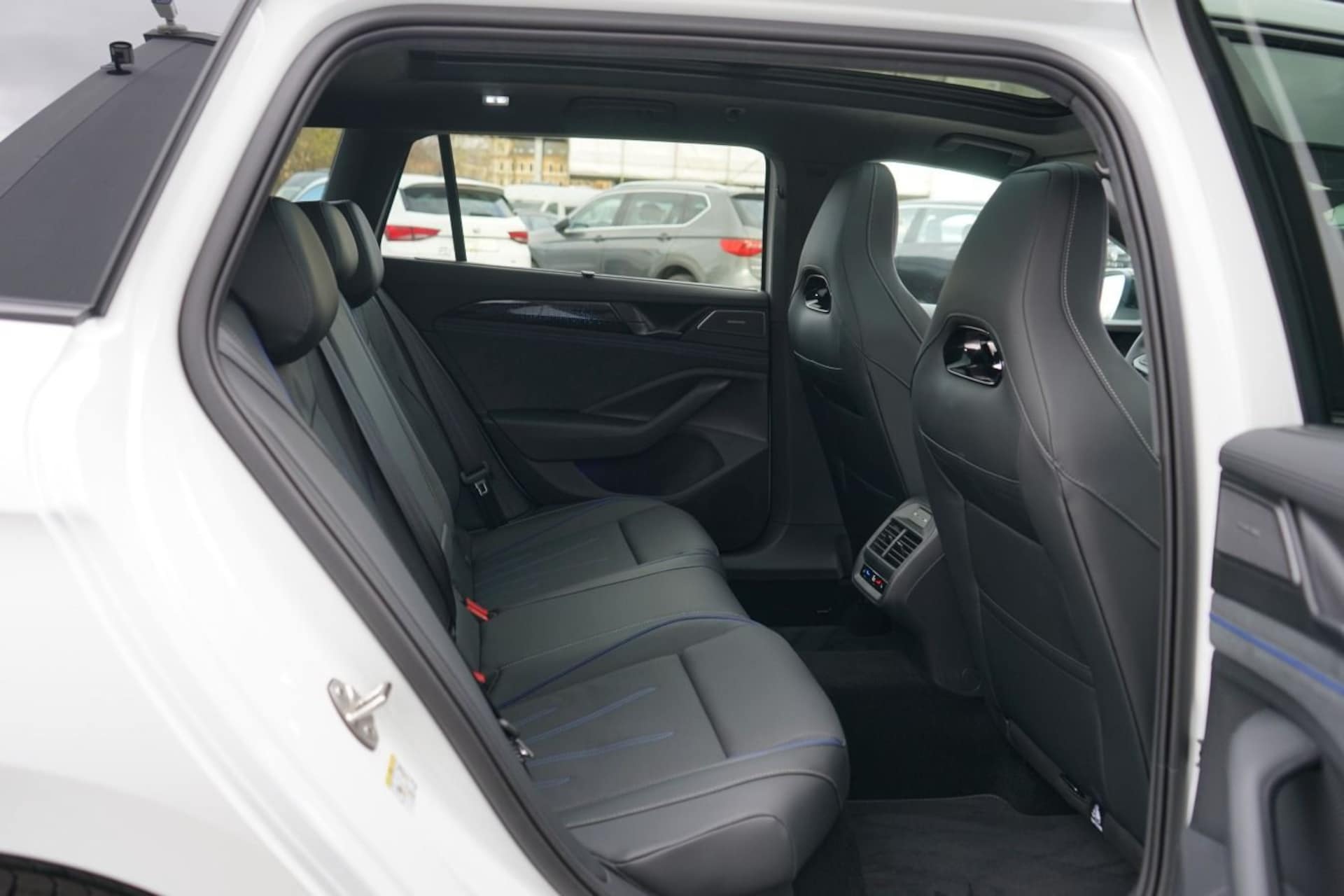 Volkswagen Passat R-Line