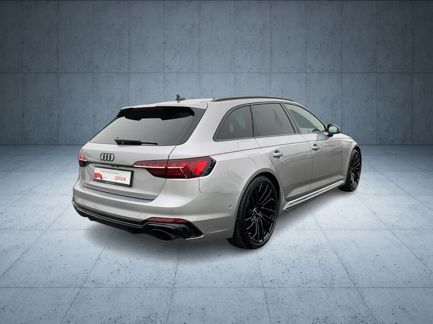 Image about Audi RS 4 Avant TFSI quattro tiptronic