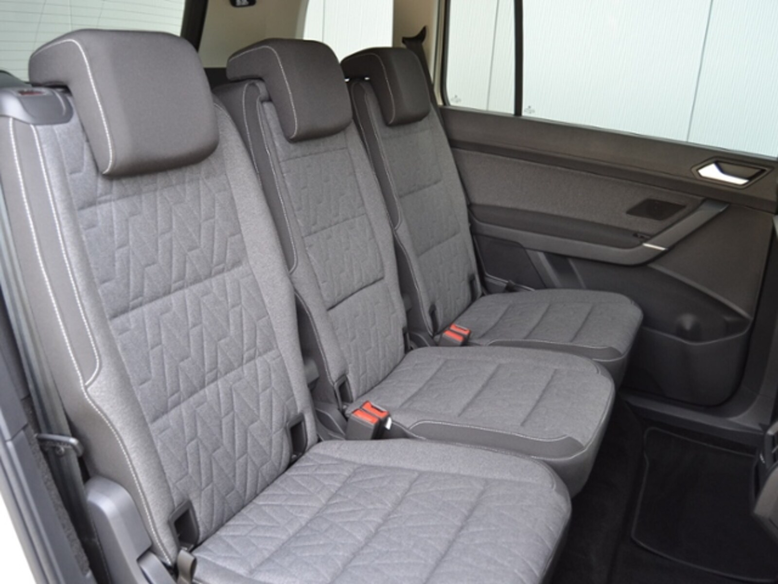 Volkswagen Touran – Bild 9