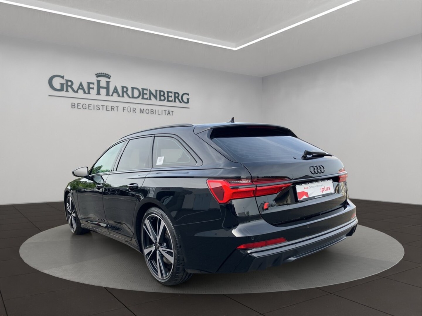Bild über Audi S6 Avant TDI quattro tiptronic - für weitere Informationen kontaktieren Sie den Audi Partner
