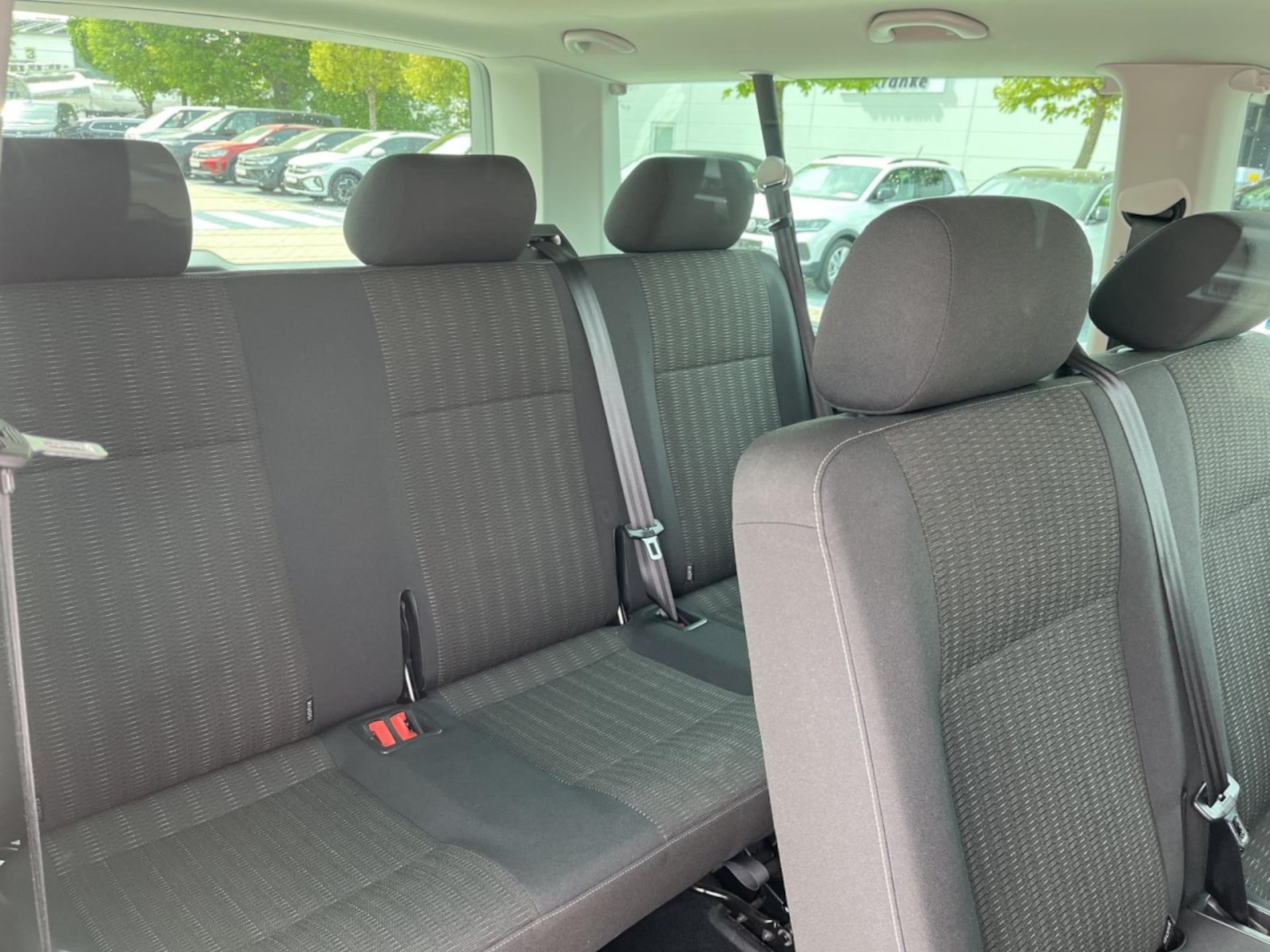 Volkswagen T6 Caravelle langer Radstand Comfortline