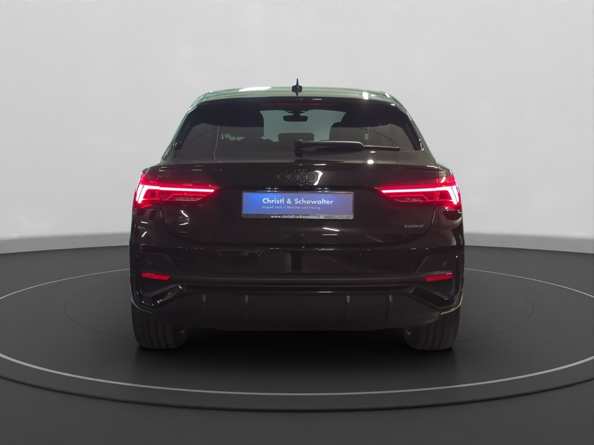 Audi Q3 Sportback S line