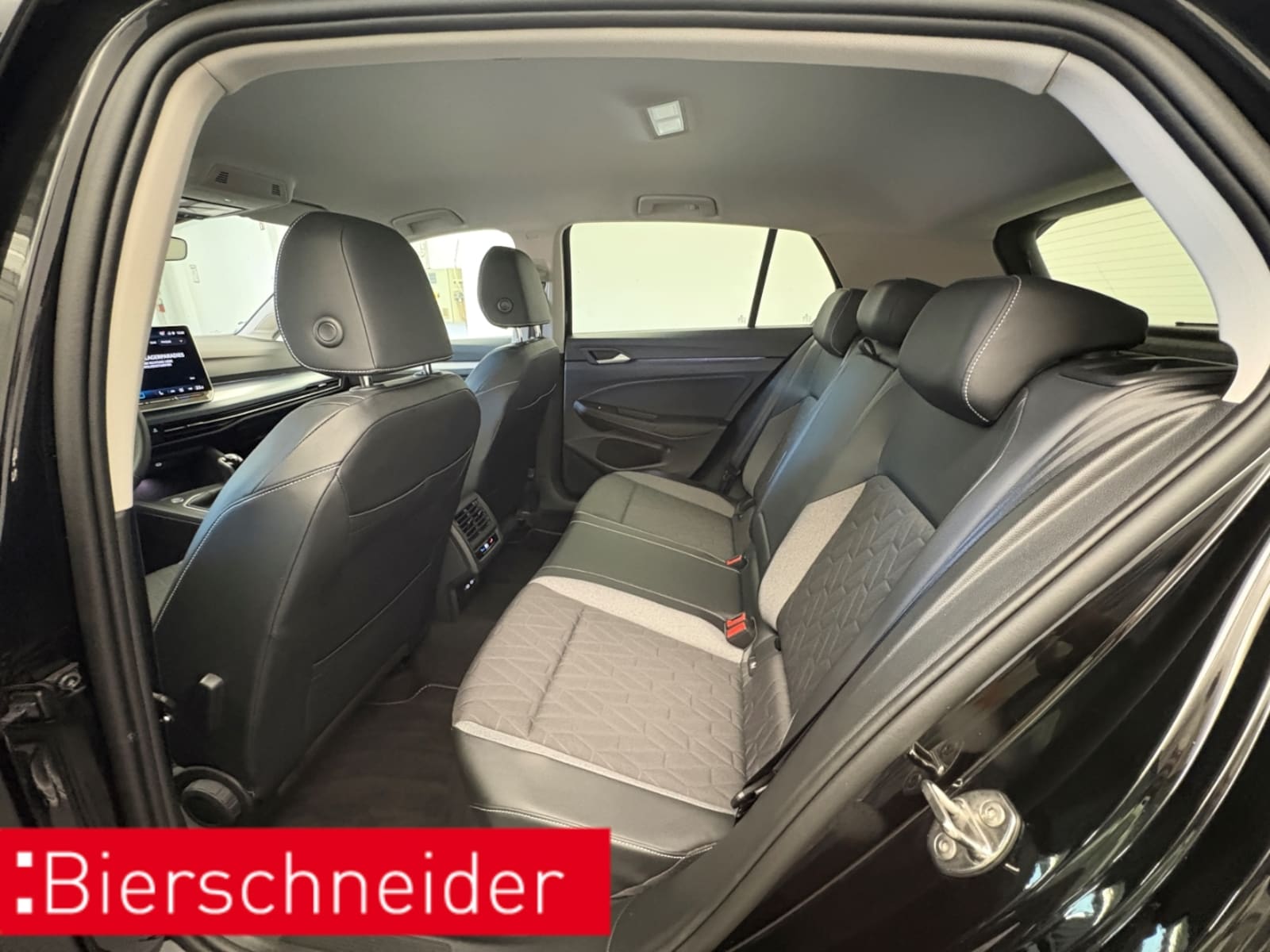 Volkswagen Golf – Bild 8