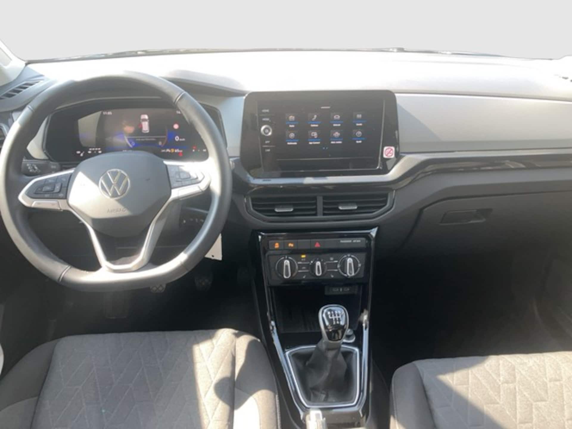 Volkswagen T-Cross Life