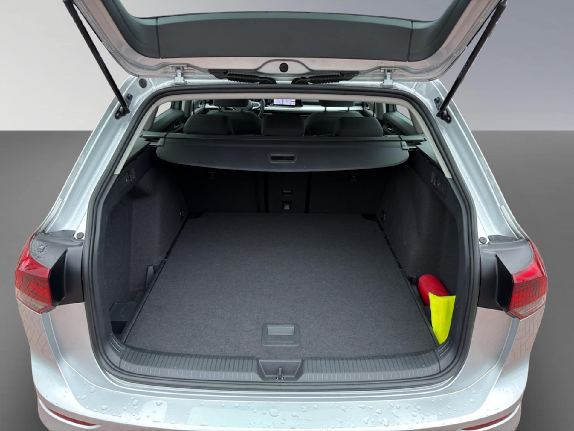 Volkswagen Golf Variant Life