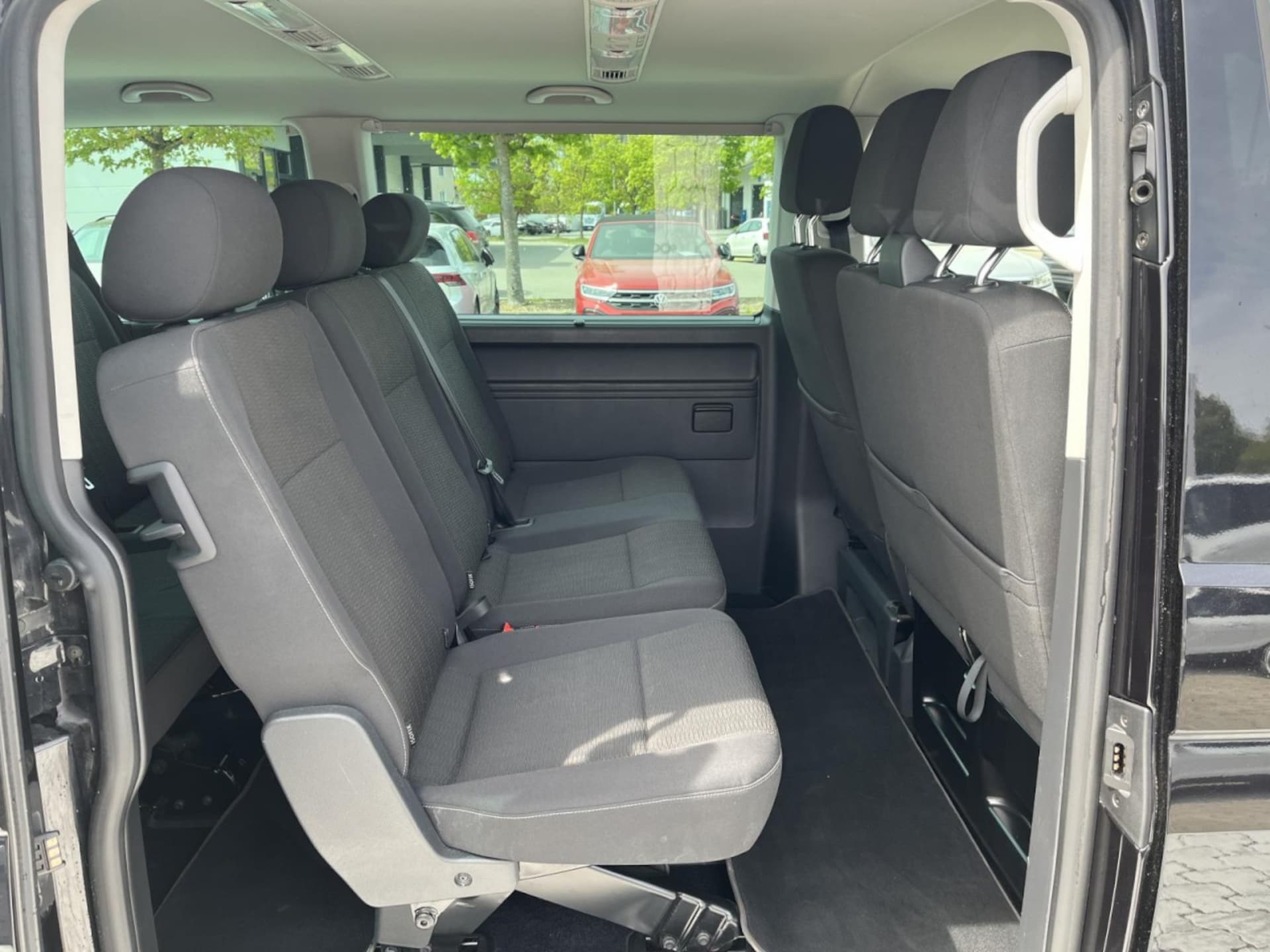Volkswagen T6 Caravelle langer Radstand Comfortline