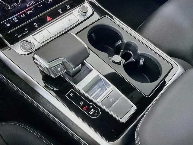 2026 Audi Q8 Premium Plus - Photo 17