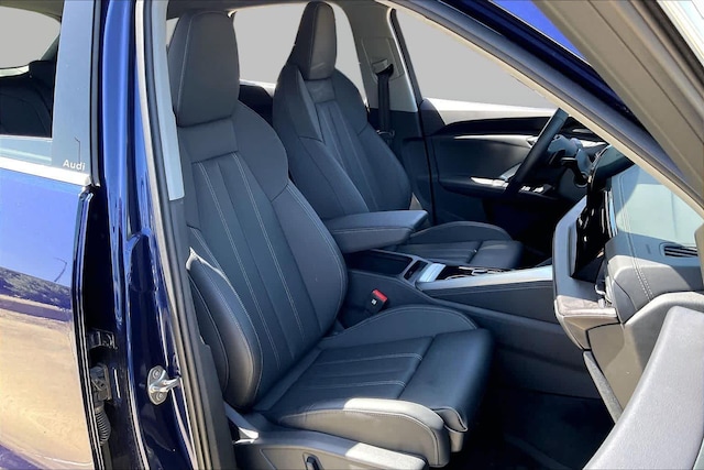 2025 Audi Q5 Premium Plus - Photo 9