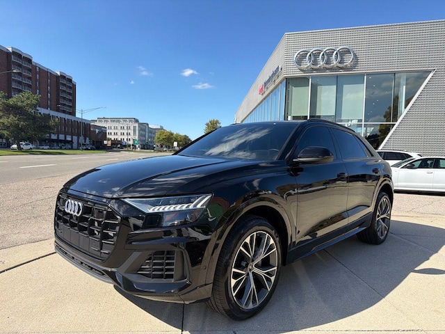Photo of 2023 Audi Q8 