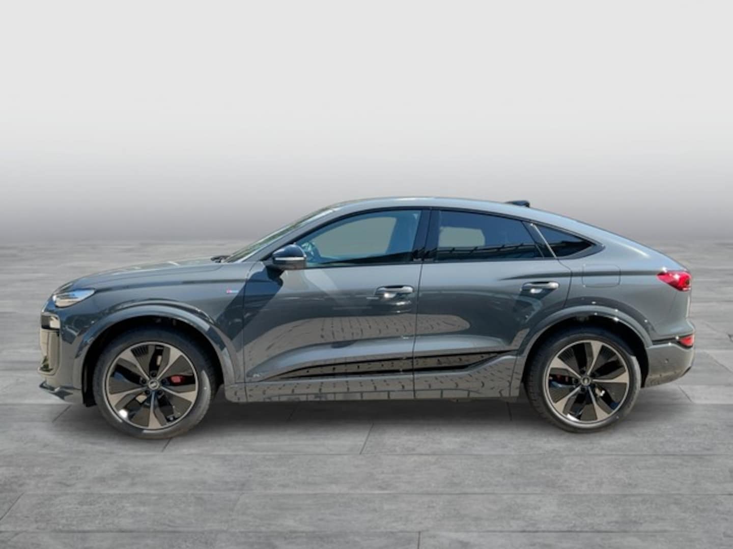 Bild über Audi Q6 Sportback e-tron S line business e-tron quattro 315 kW - für weitere Informationen kontaktieren Sie den Audi Partner