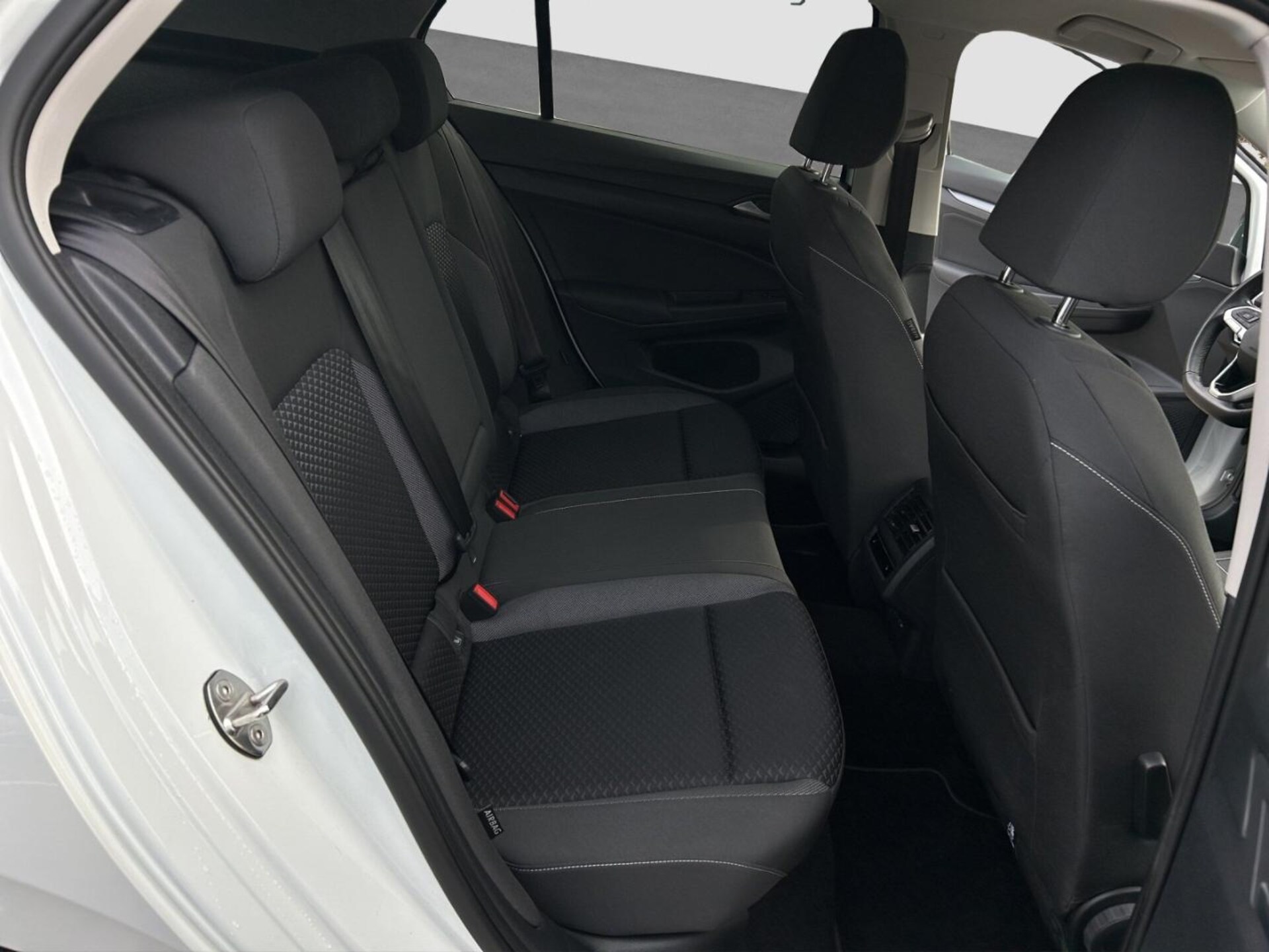 Volkswagen Golf Active