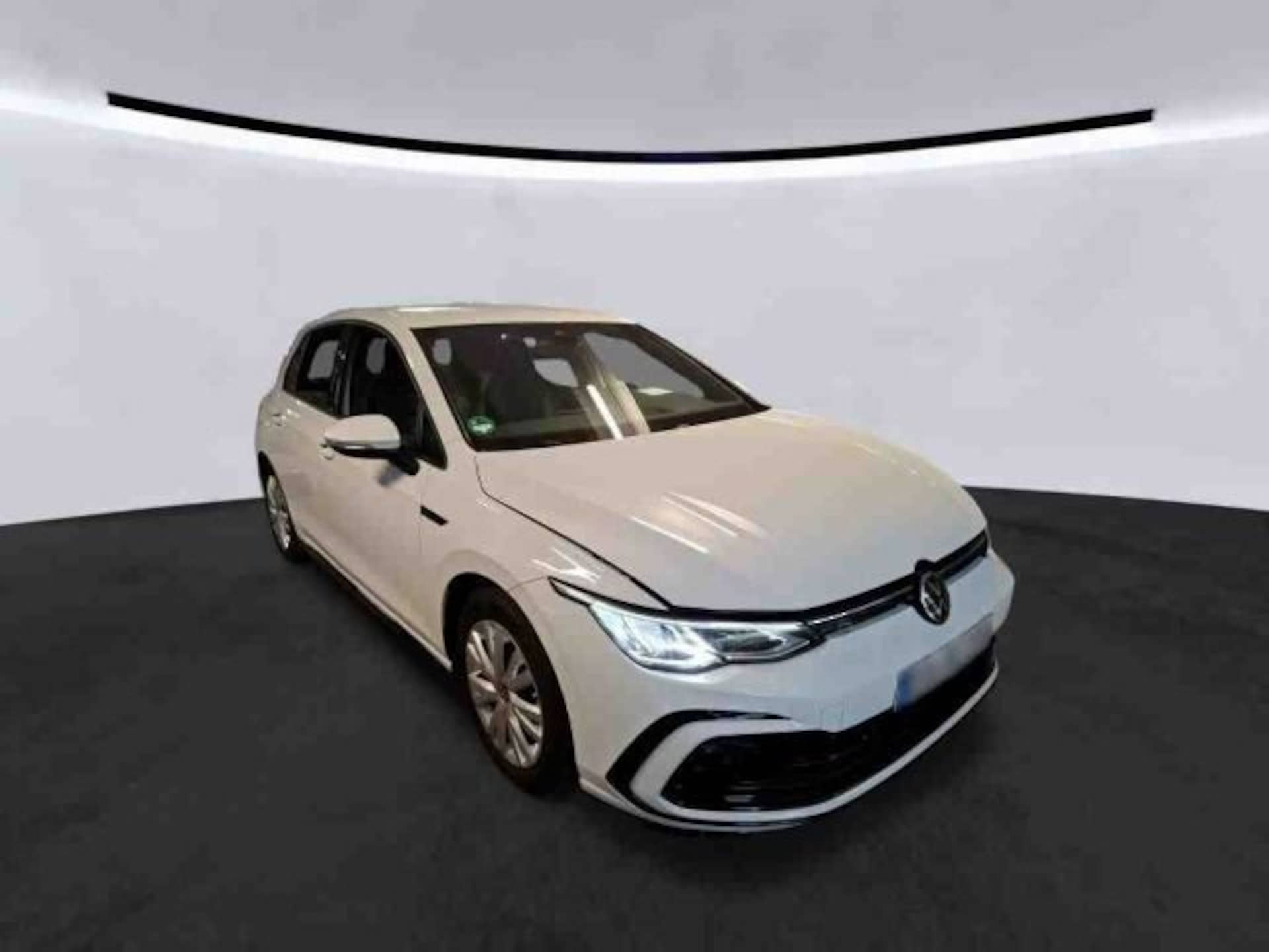 Volkswagen Golf R-Line