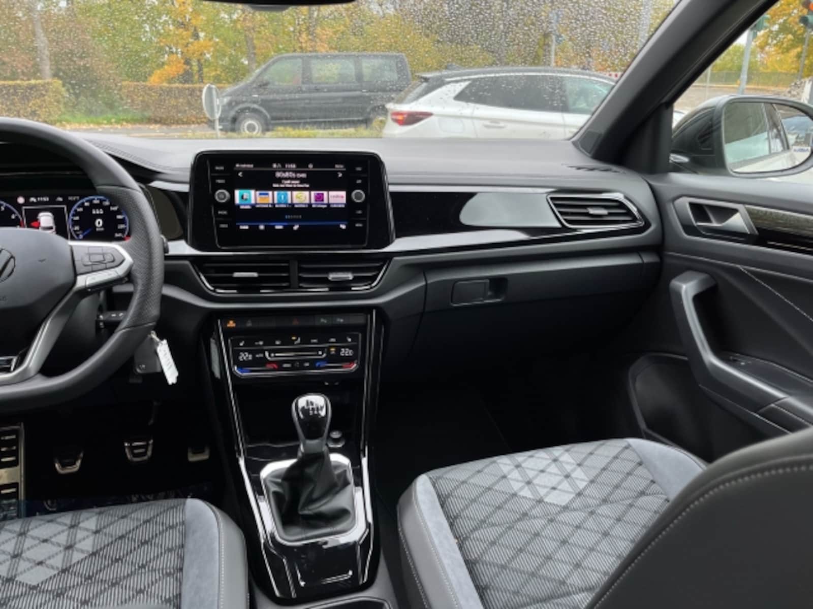 Volkswagen T-Roc – Bild 11