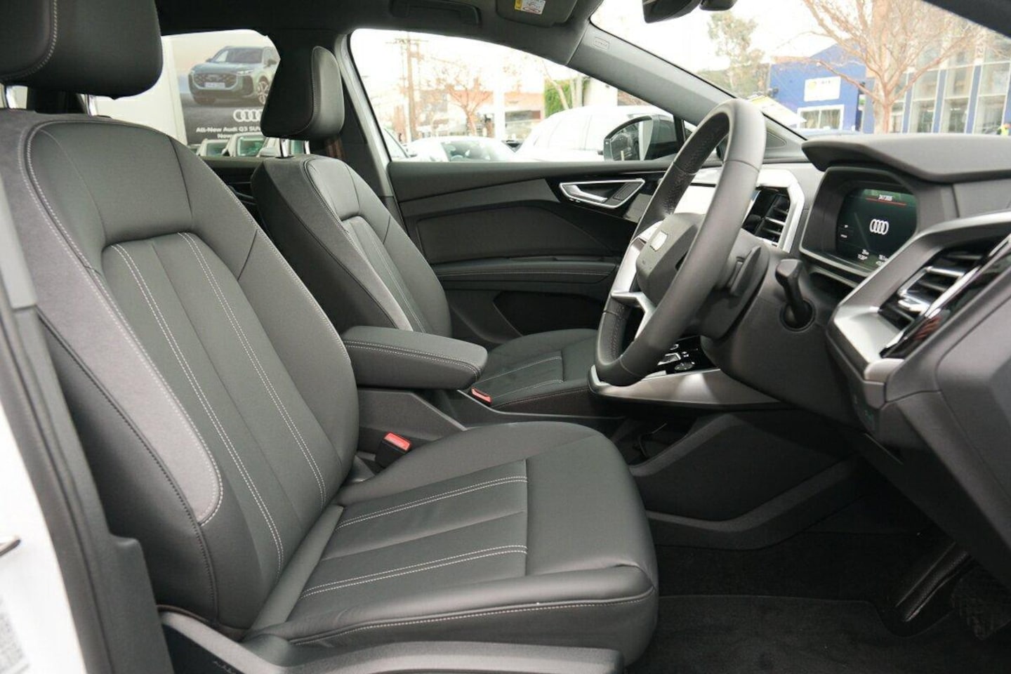 Image about Audi Q4 Sportback e-tron e-tron