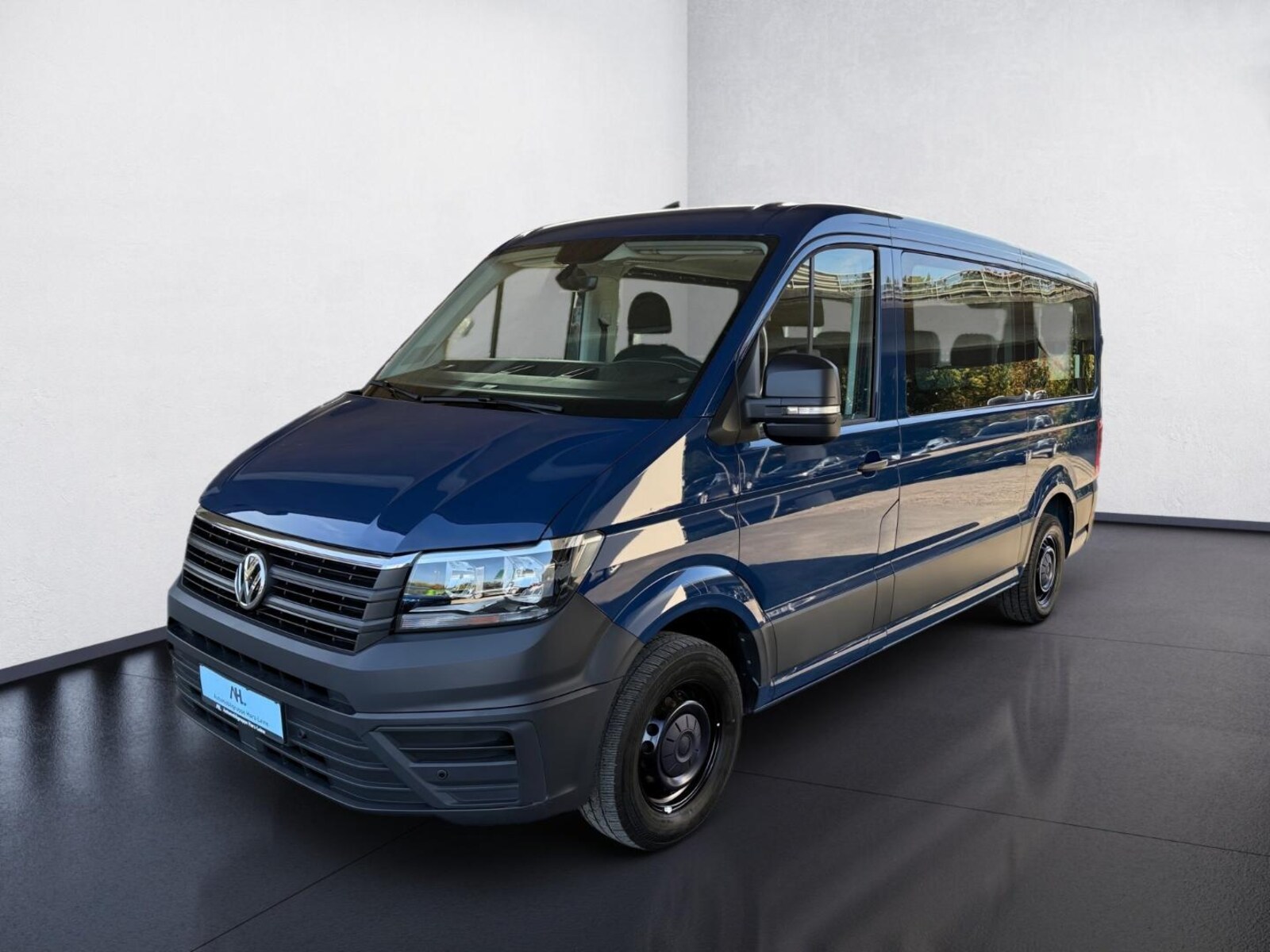 Volkswagen Crafter Kasten mittlerer Radstand – Bild 2