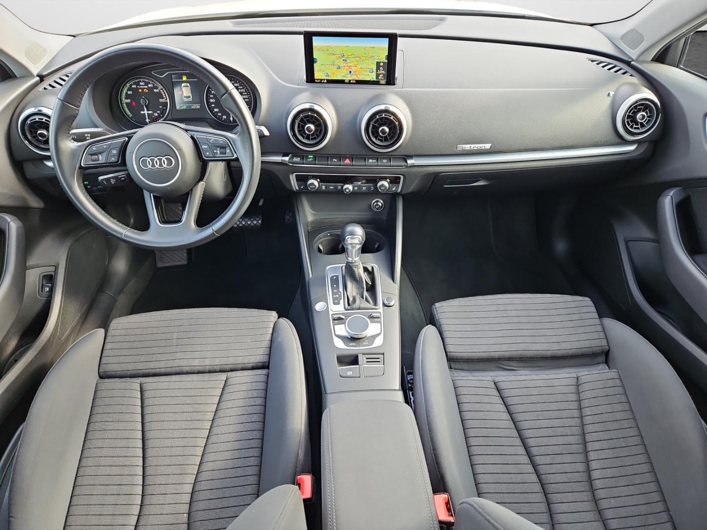 Image about Audi A3 Sportback e-tron sport 40 e-tron S tronic