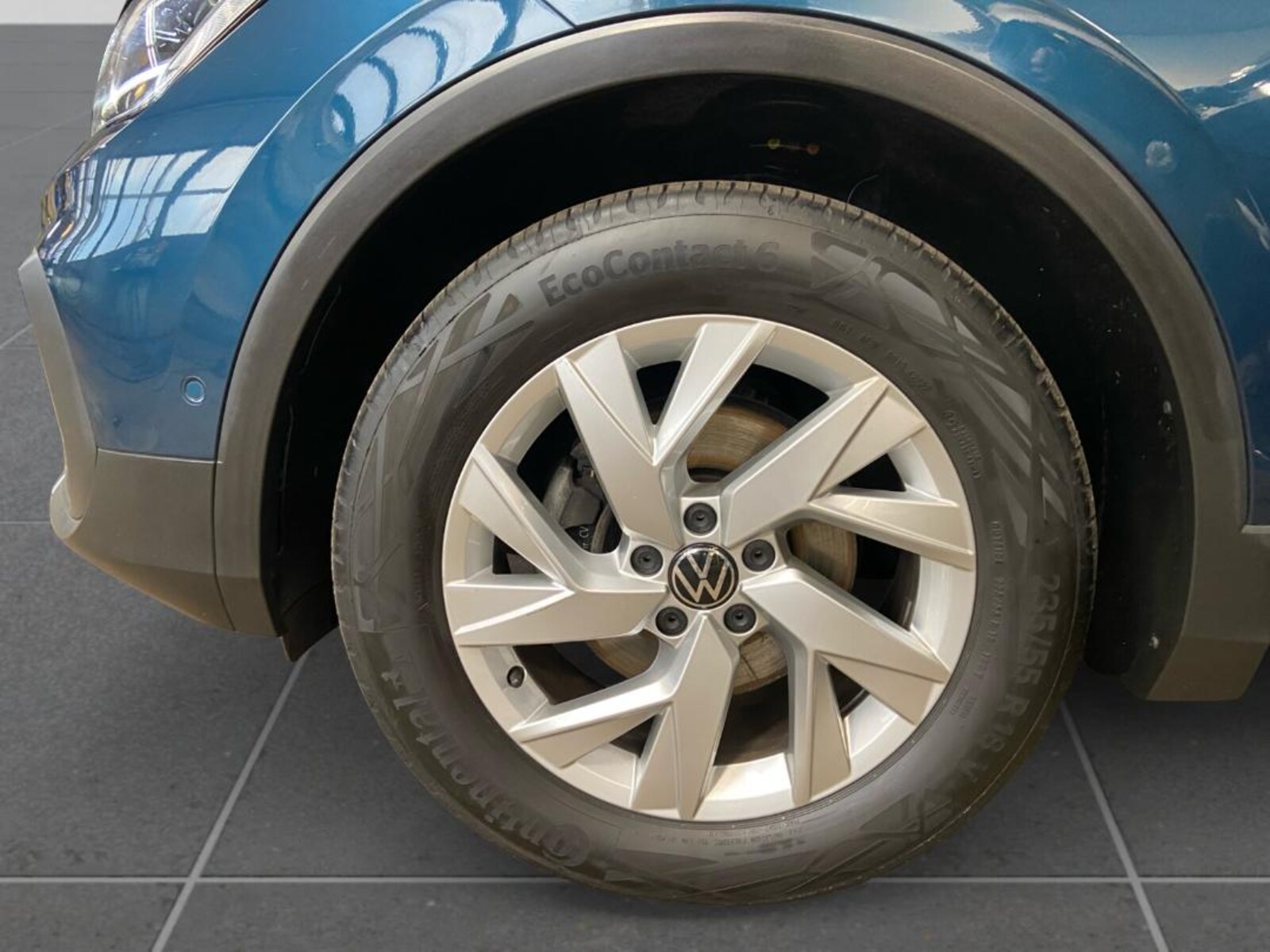 Volkswagen Tiguan – Bild 17