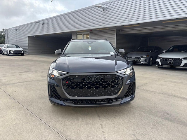 2026 Audi RS Q8 SUV performance
