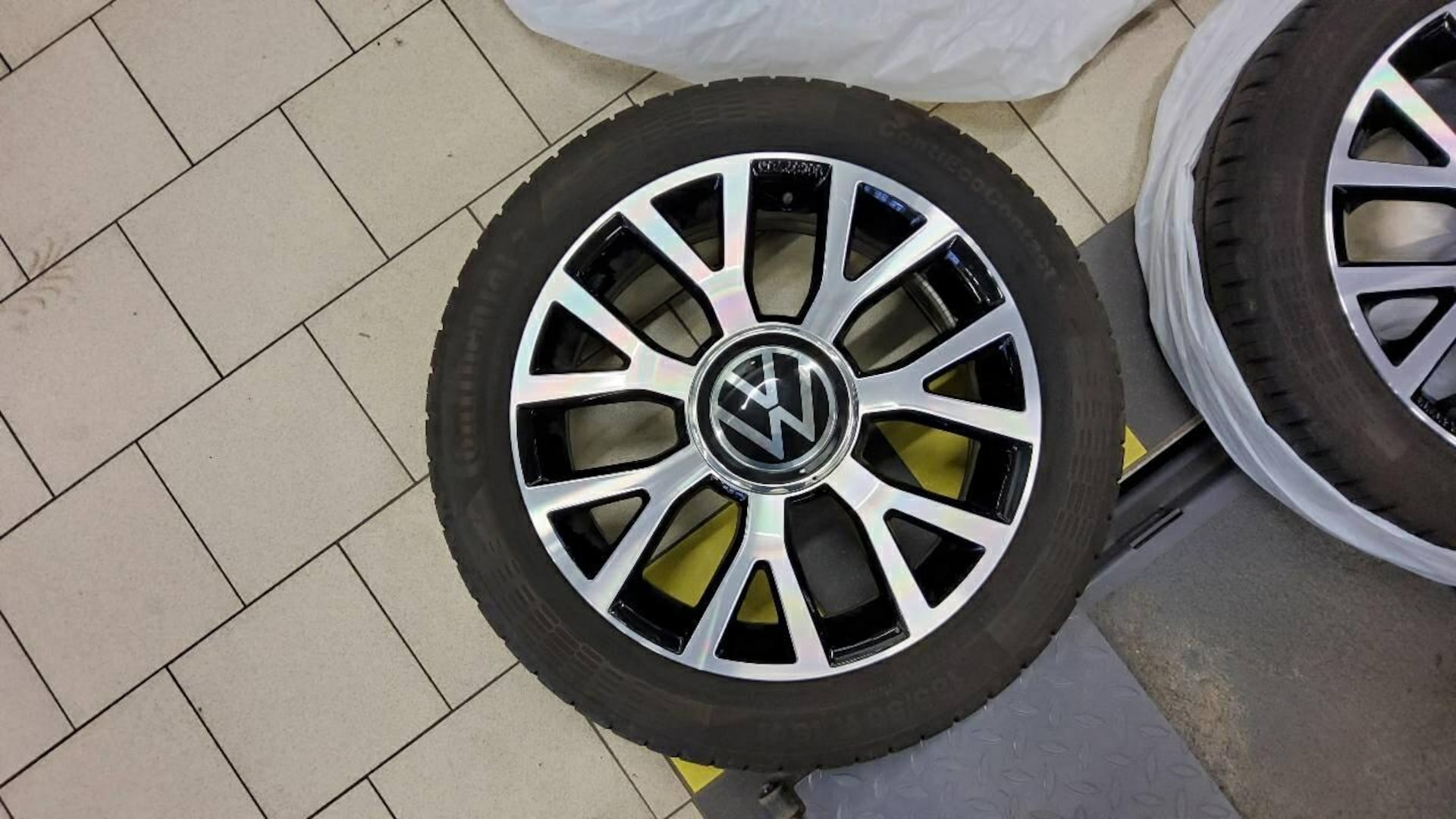 Volkswagen e-up!