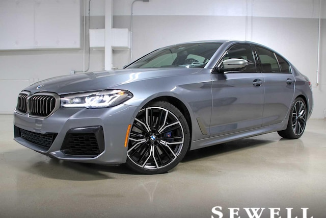 2021 BMW M550i