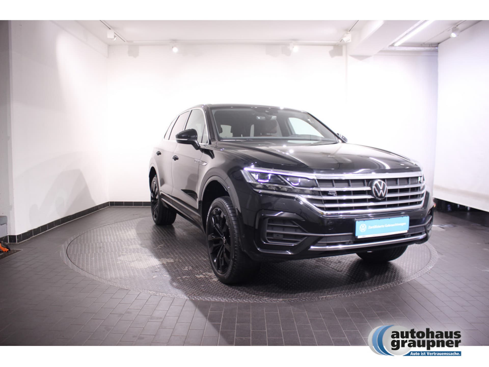 Volkswagen Touareg Atmosphere