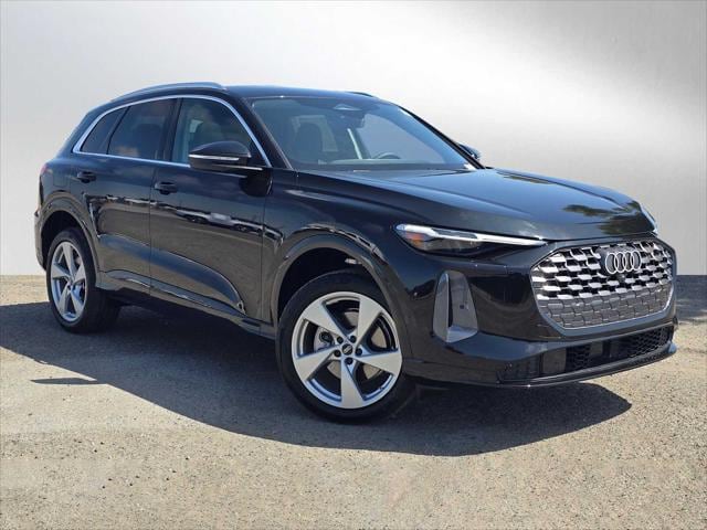 2025 Audi New Q5 Premium Plus's photo