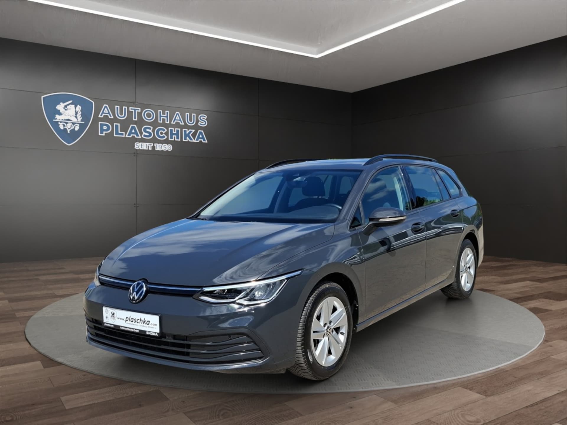 Volkswagen Golf Variant Life