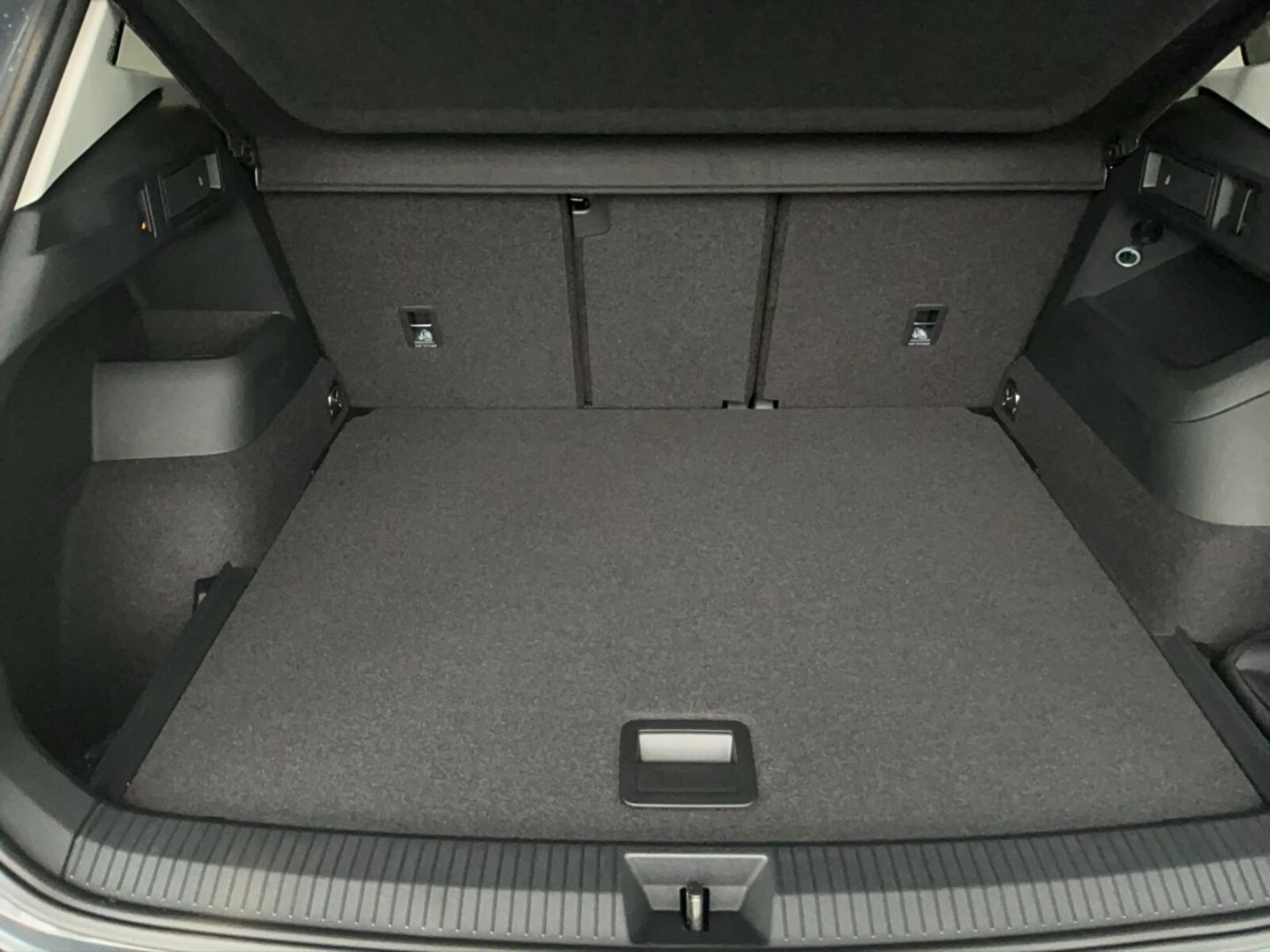 Volkswagen Tiguan – Bild 12