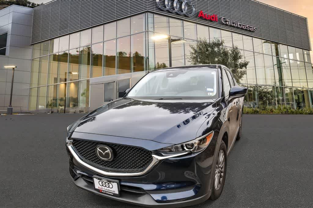 2019 Mazda CX-5 Touring Auto's photo