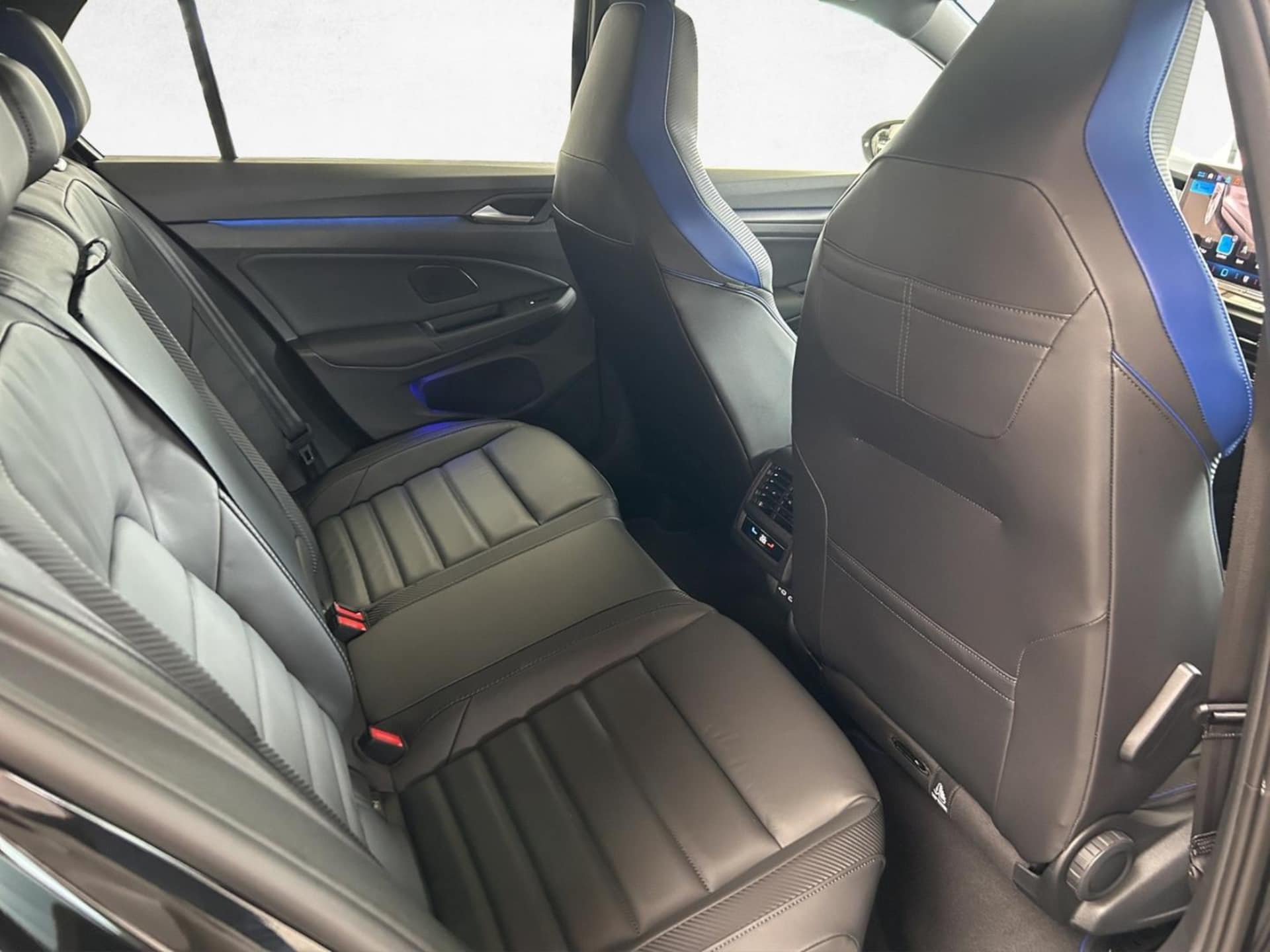Volkswagen Golf R Black Edition