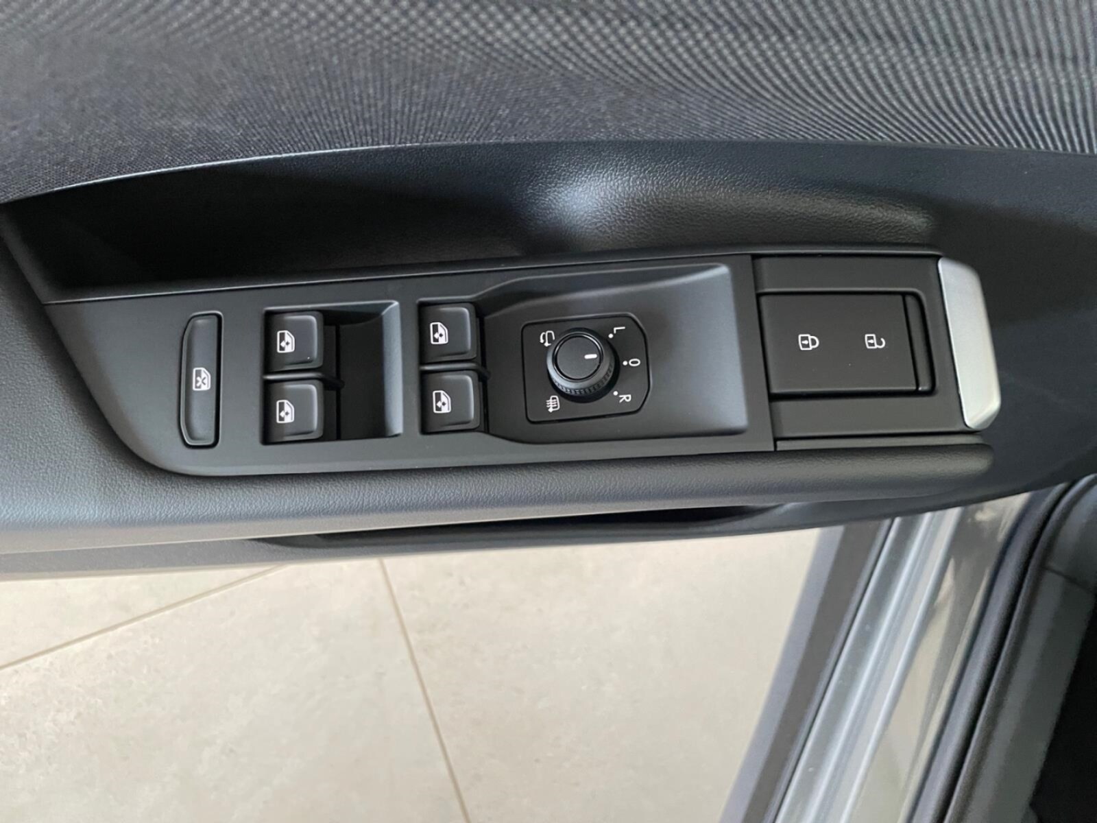Volkswagen T-Roc – Bild 13