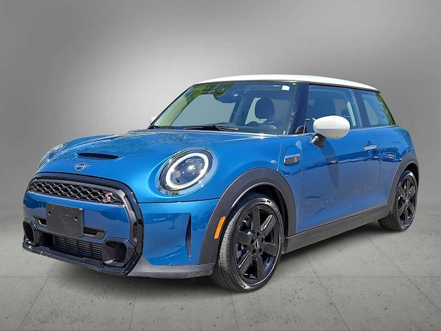 2023 MINI