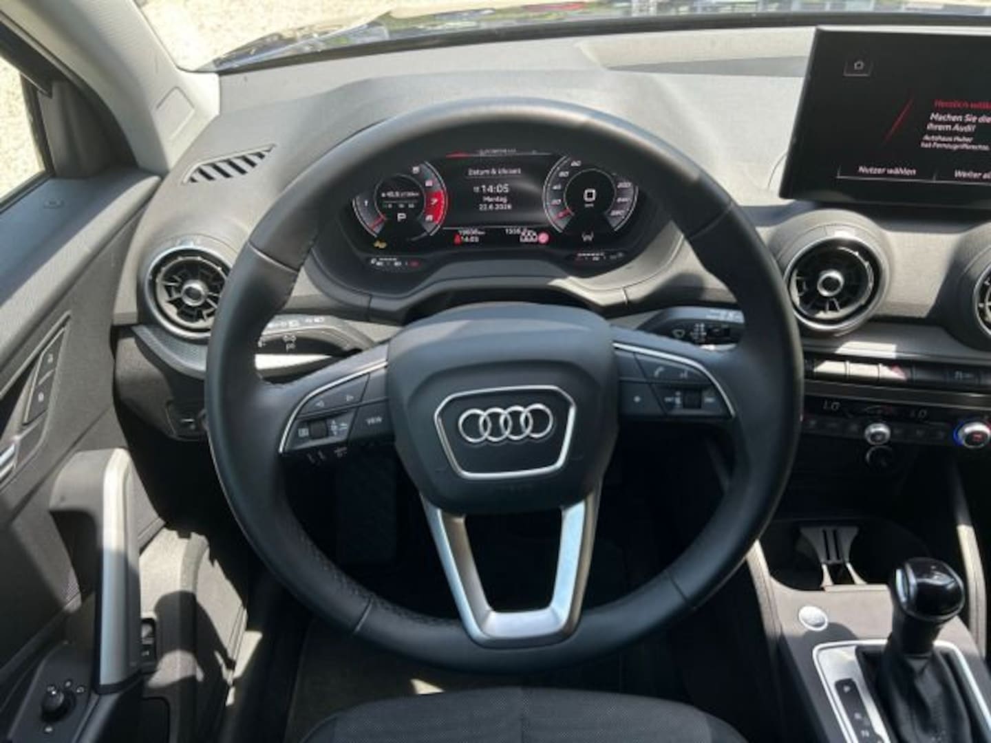 Bild über Audi Q2 advanced 35 TFSI 110(150) kW(PS) S tronic - für weitere Informationen kontaktieren Sie den Audi Partner