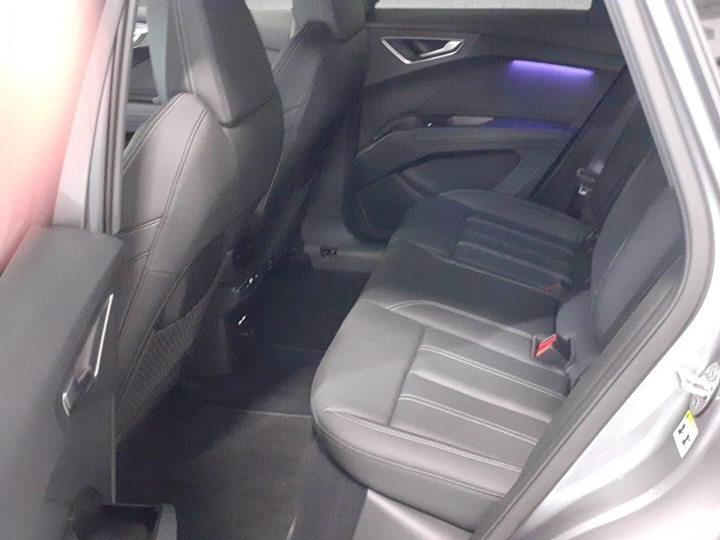 Image about Audi Q4 e-tron 40 e-tron