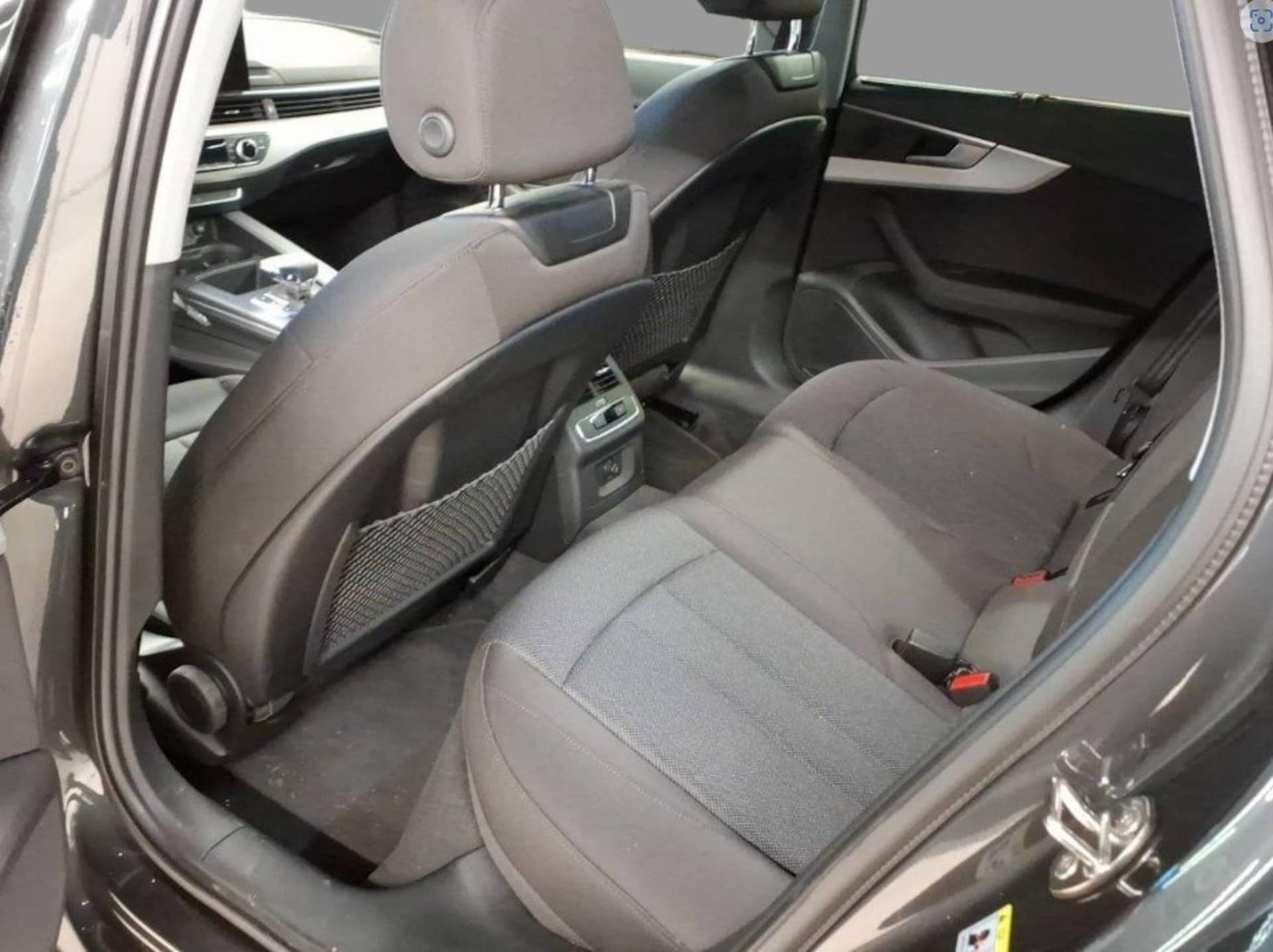 Audi A4 Avant Advanced