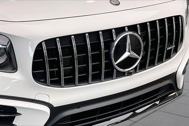 2026 Mercedes-Benz GLB AMG GLB 35 - Photo 32