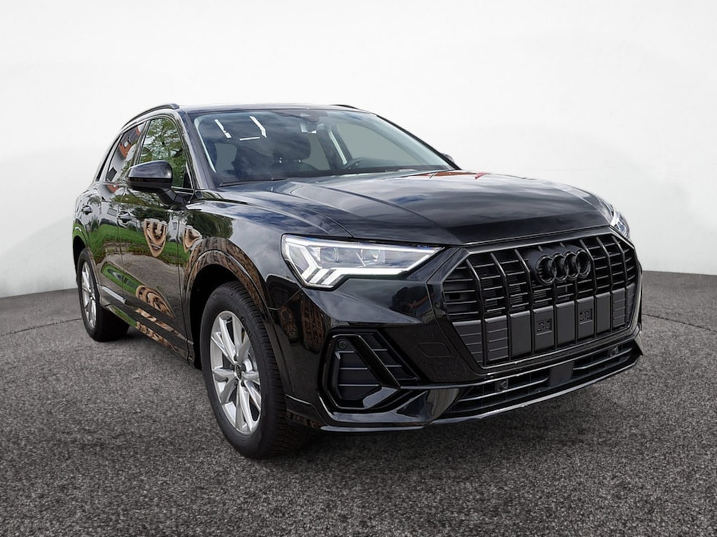Bild über Audi Q3 TFSI 110 kW S tronic - für weitere Informationen kontaktieren Sie den Audi Partner