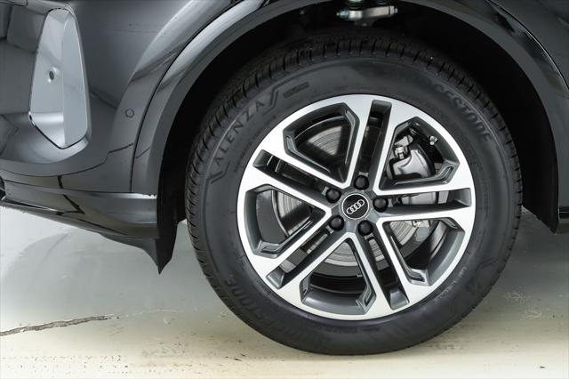 2025 Audi Q5 Premium - Photo 8