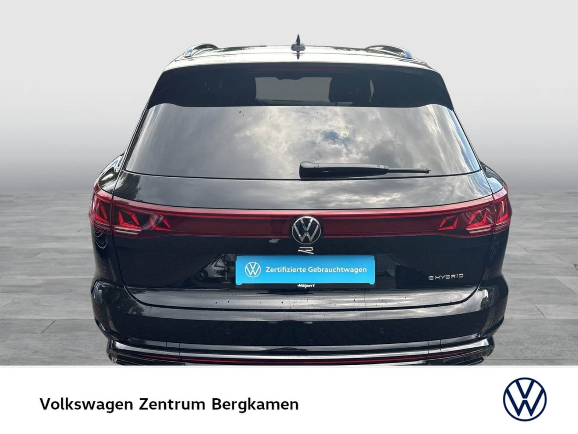Volkswagen Touareg R