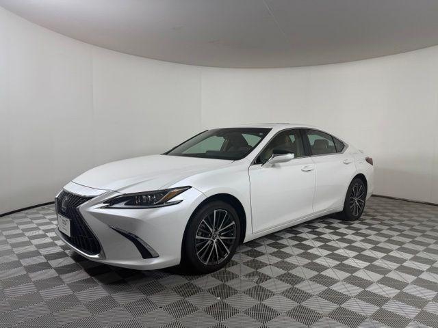 2023 Lexus ES 250