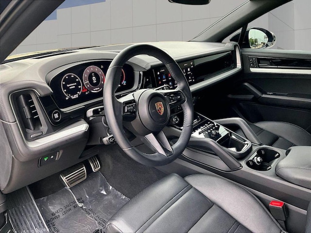 2024 Porsche Cayenne Coupé