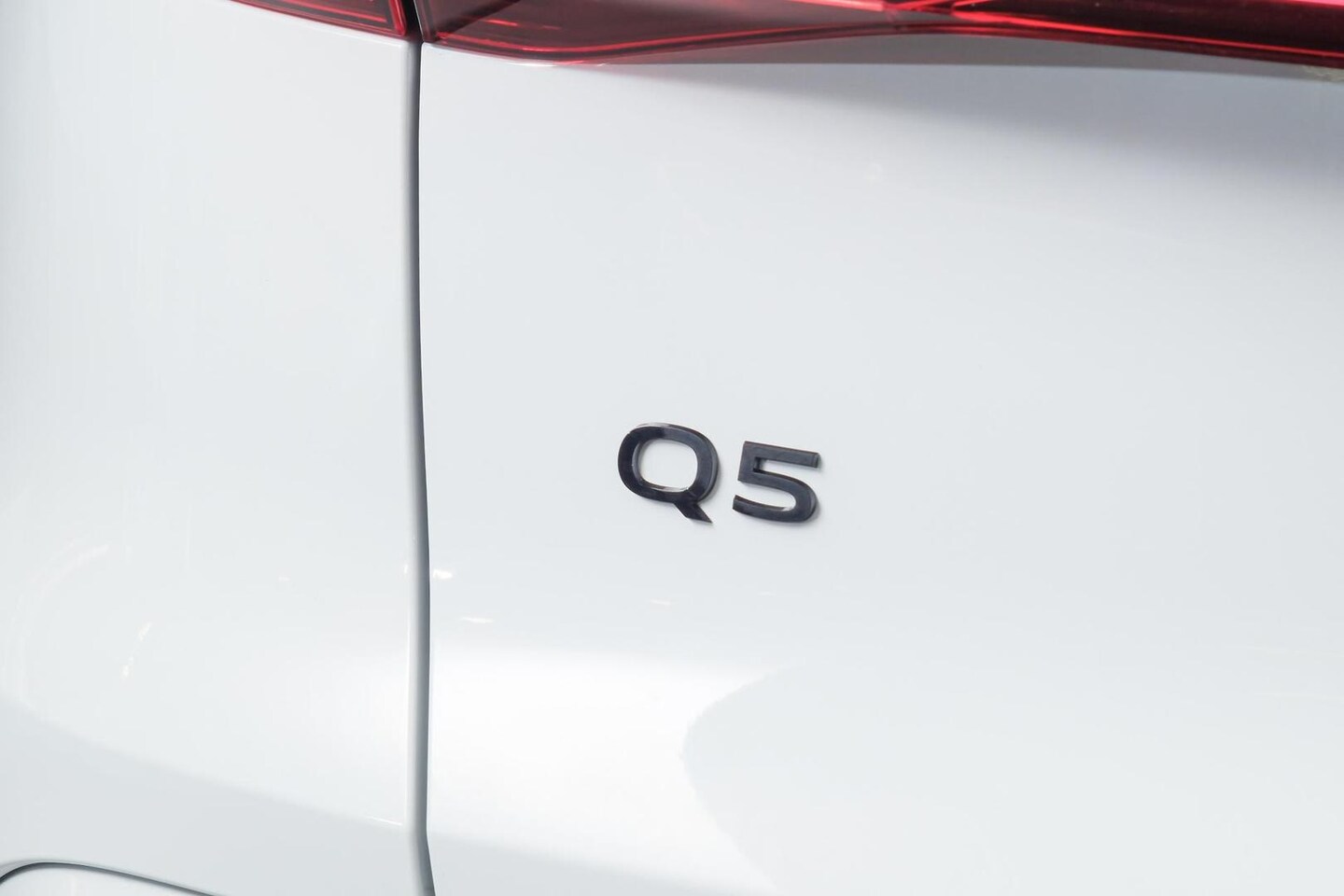 Image about Audi Q5 SUV TFSI quattro 200 kW sport