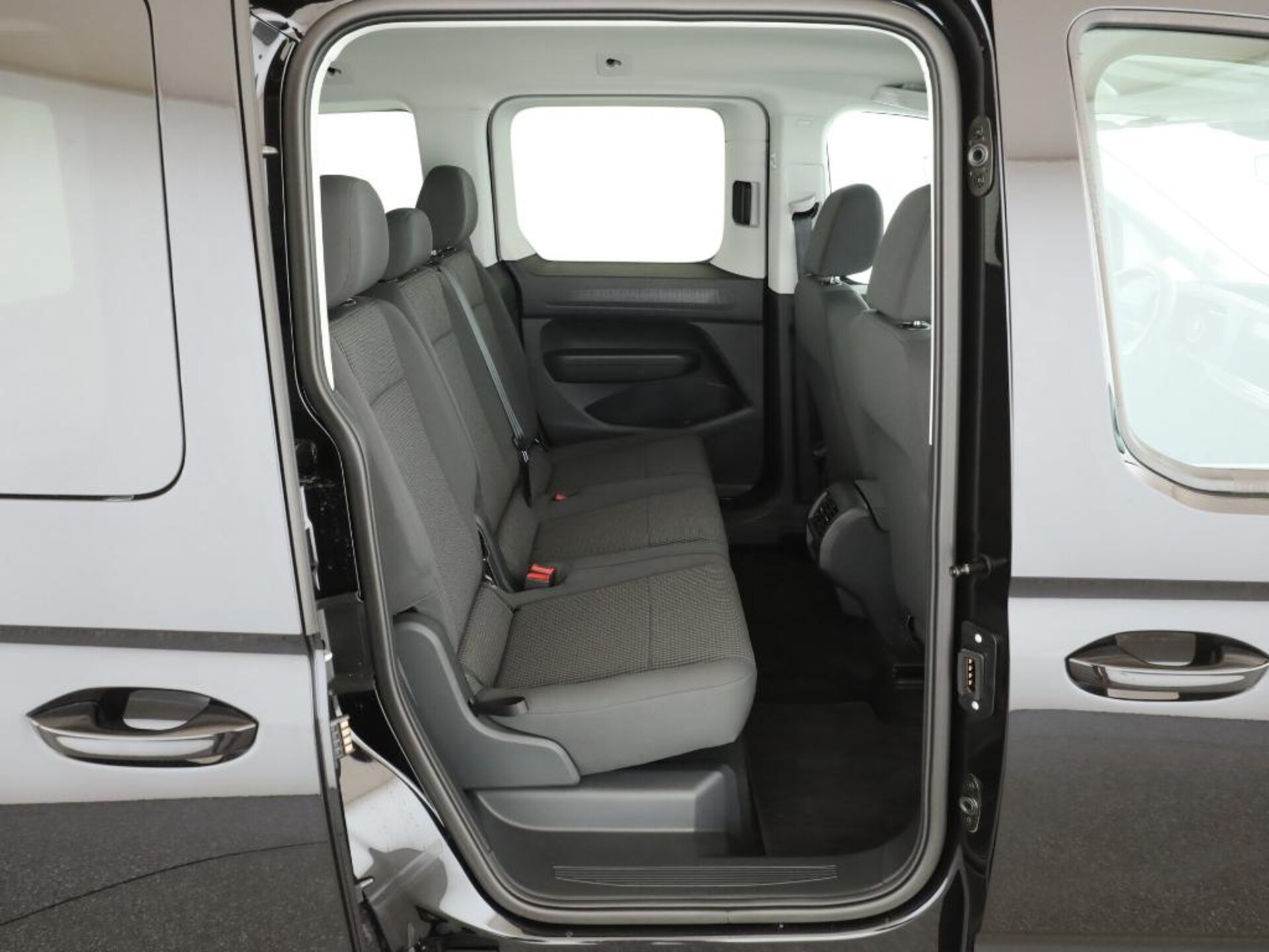 Volkswagen Caddy Basis-Modell