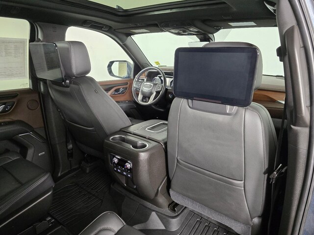 2021 GMC Yukon Denali - Photo 40