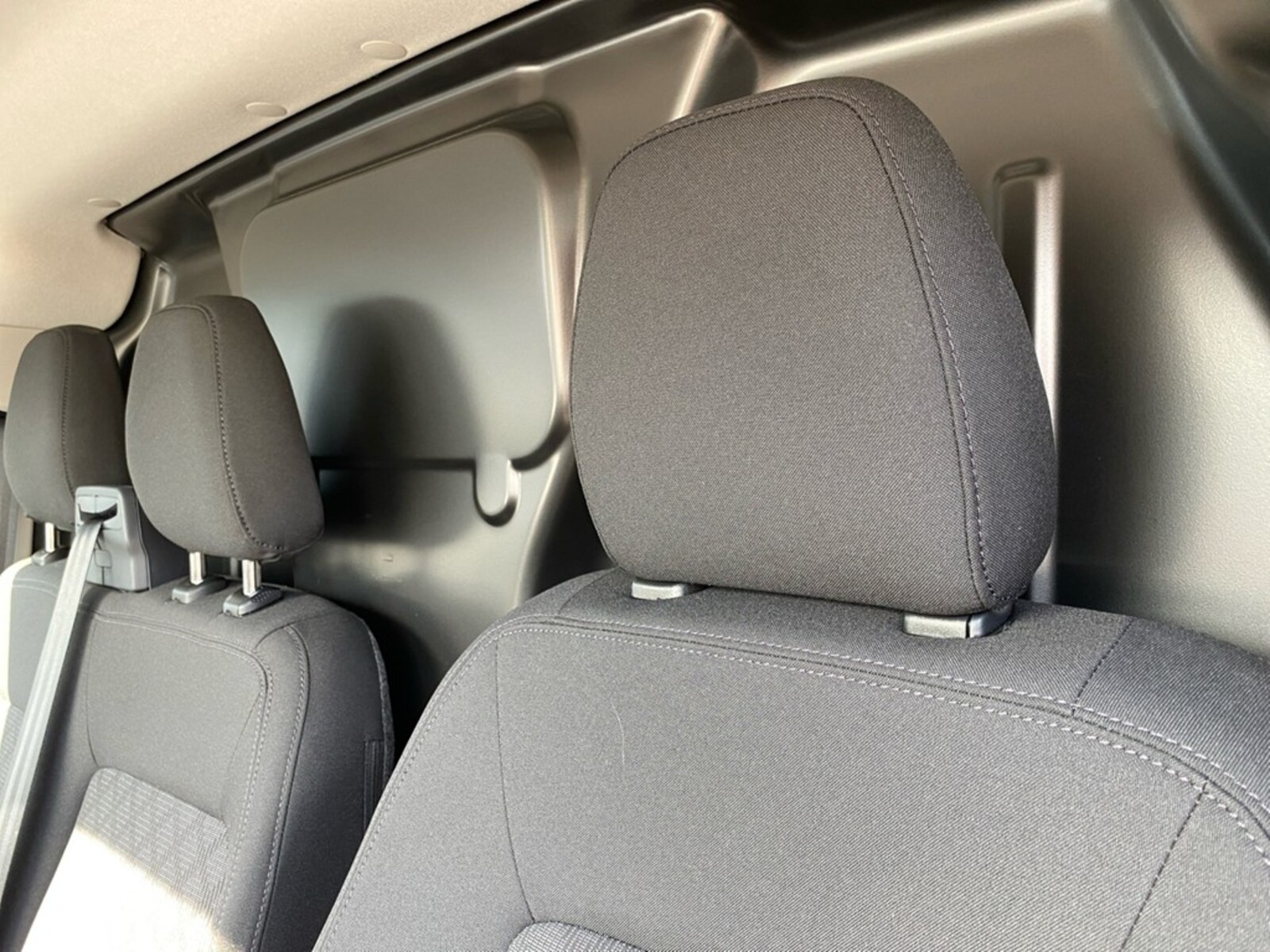 Volkswagen Transporter Kasten langer Radstand – Bild 5