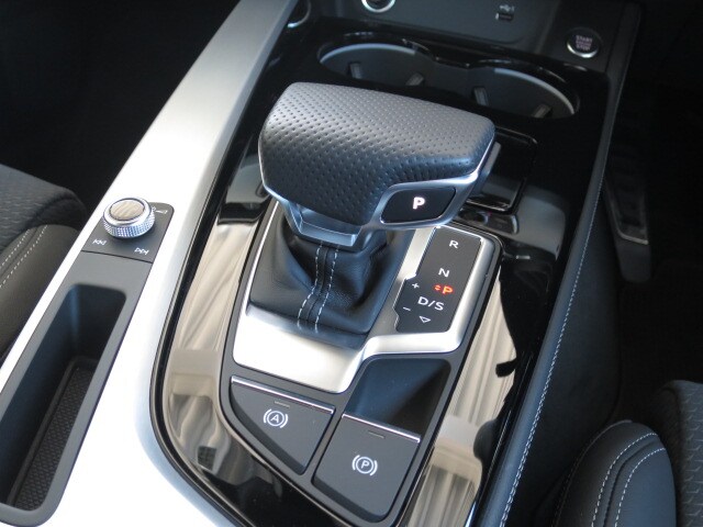 Image about Audi A4 Avant 35 TDI S line